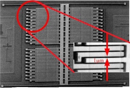 加速度计是一种微机电系统，简称MEMS。